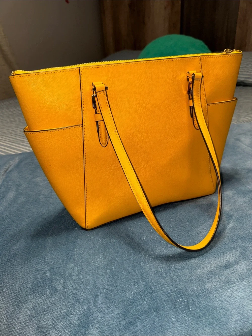 Michael Kors eye catching